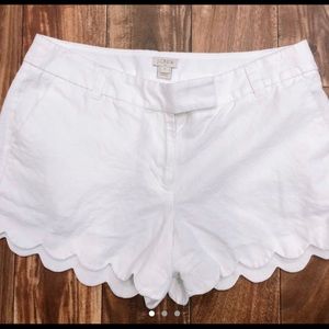 Scalloped white shorts